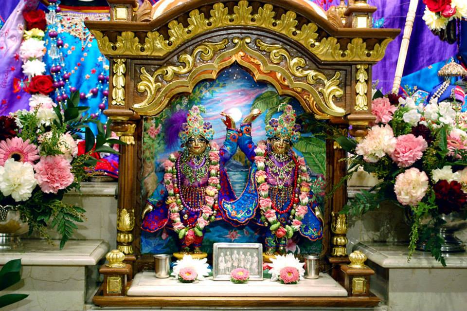 Bhaktivedanta Manor UK Iskcon Mandir